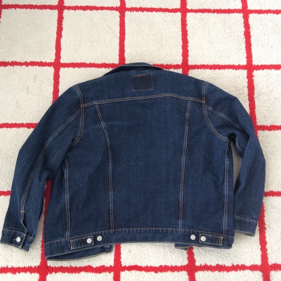 Levi’s Denim Jacket - Picture 1 of 5
